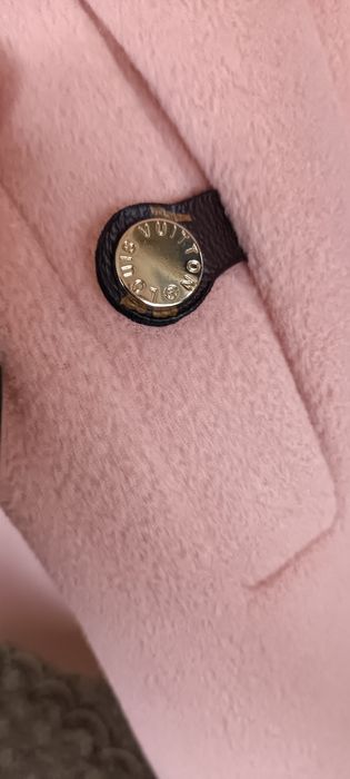 Палто Louis Vuitton розово 40 размер
