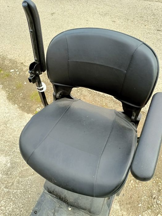 Scuter pt persoane cu dizabilități