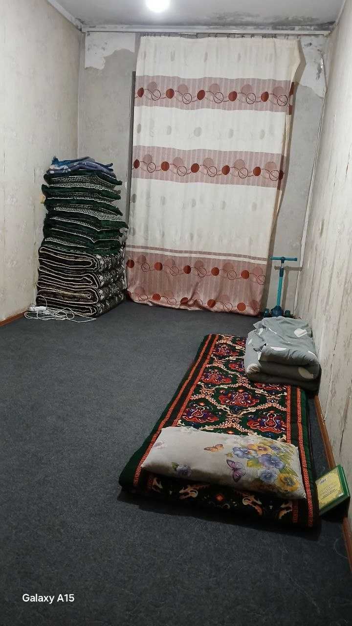 Срочна уй сотилади Олмазор тумани, Қорақамиш 1/4 да