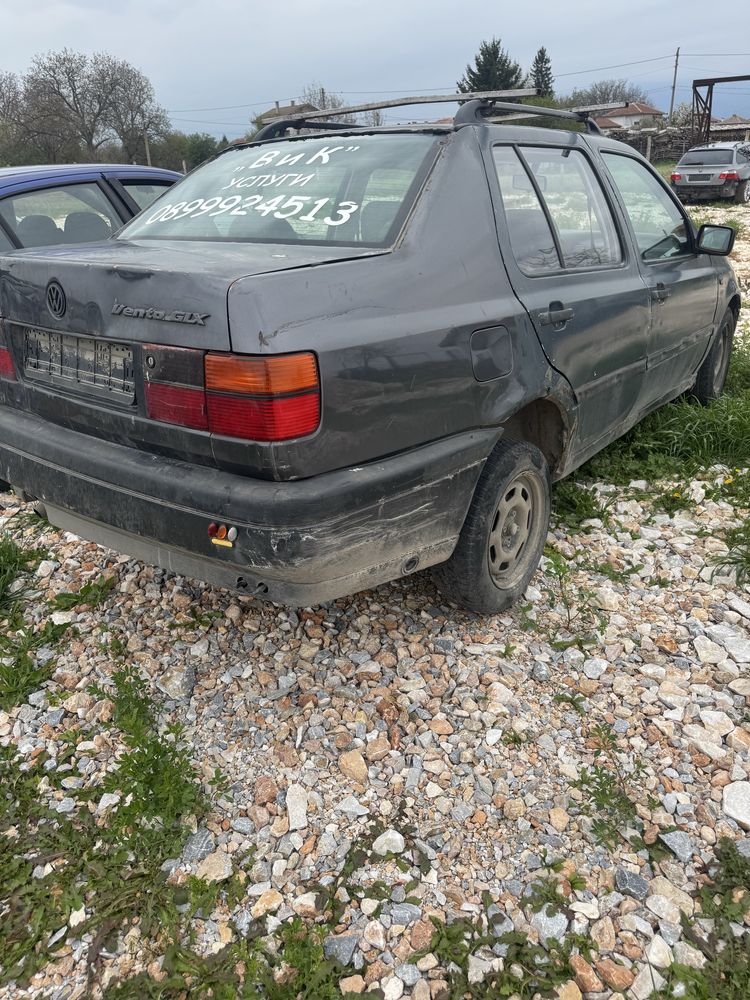 Volkswagen Vento 1.8 90