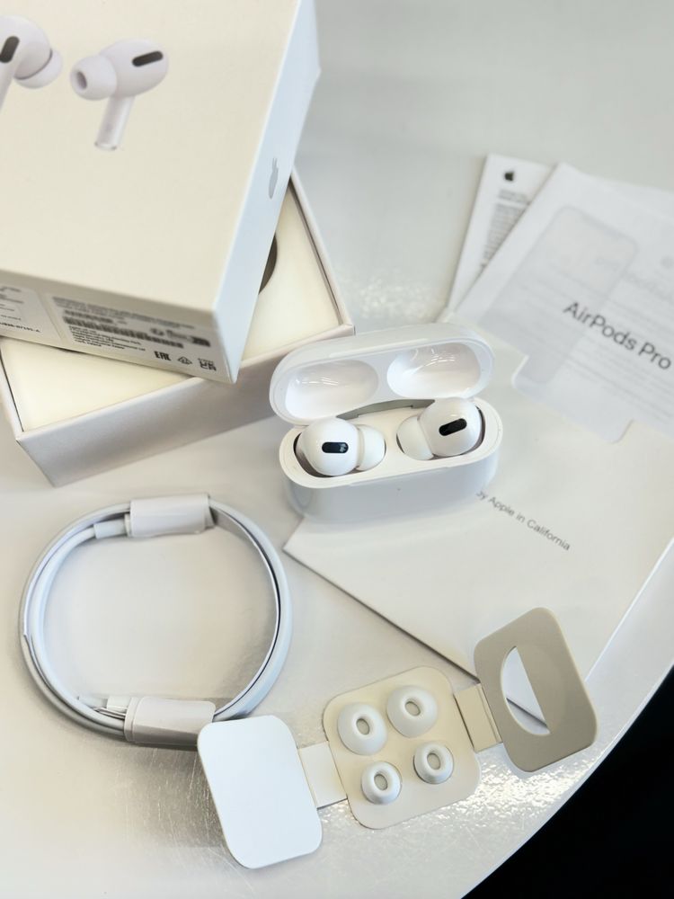 AirPods Pro.