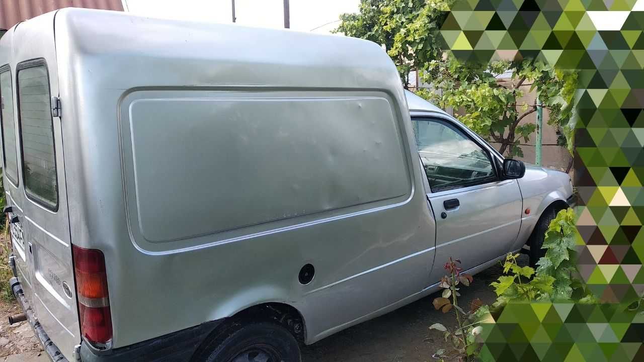 Продается Ford Courier