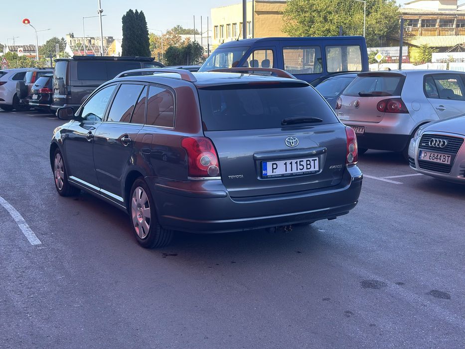 Toyota Avensis 2.2