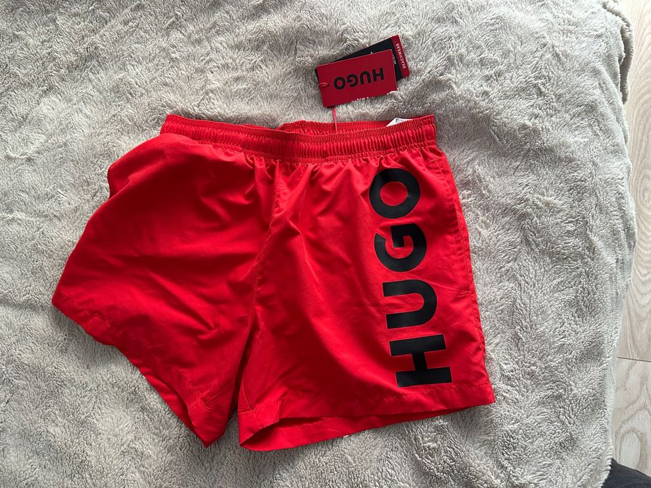 Pantaloni scurti/ costum de baie Hugo Abas originali M