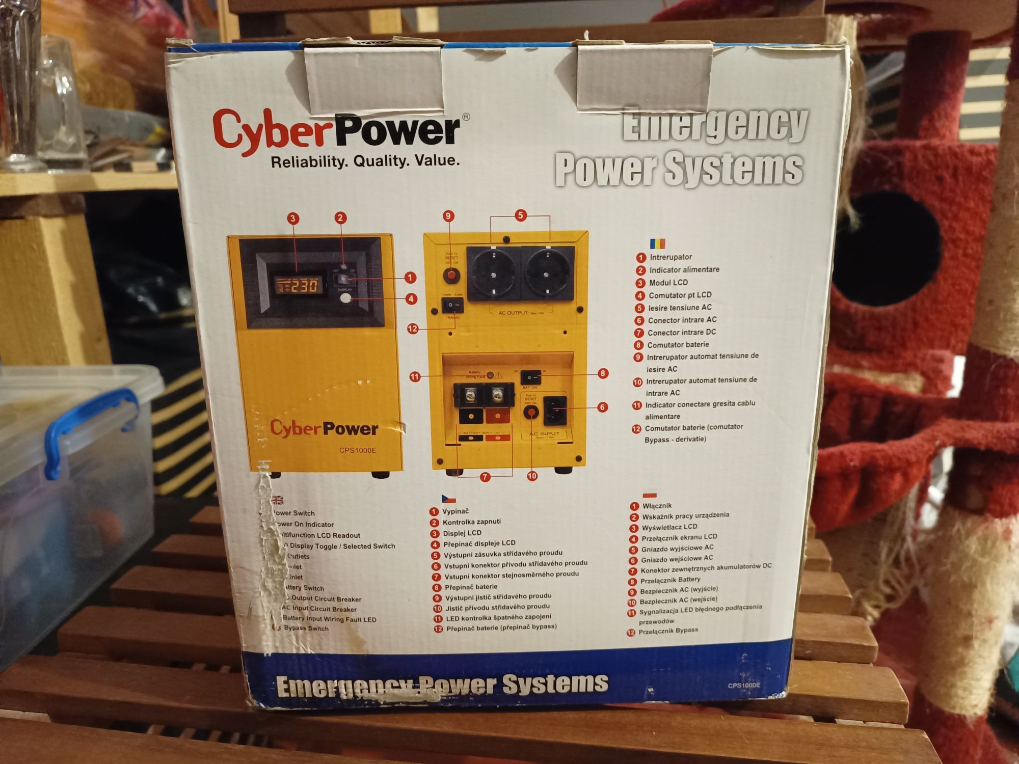 Stabilizator de tensiune Cyberpower CPS1000E