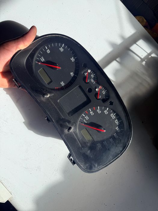 Останали части за голф 4