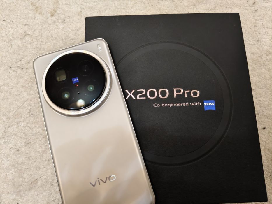 Vivo x200 pro GLOBAL 16/512гб