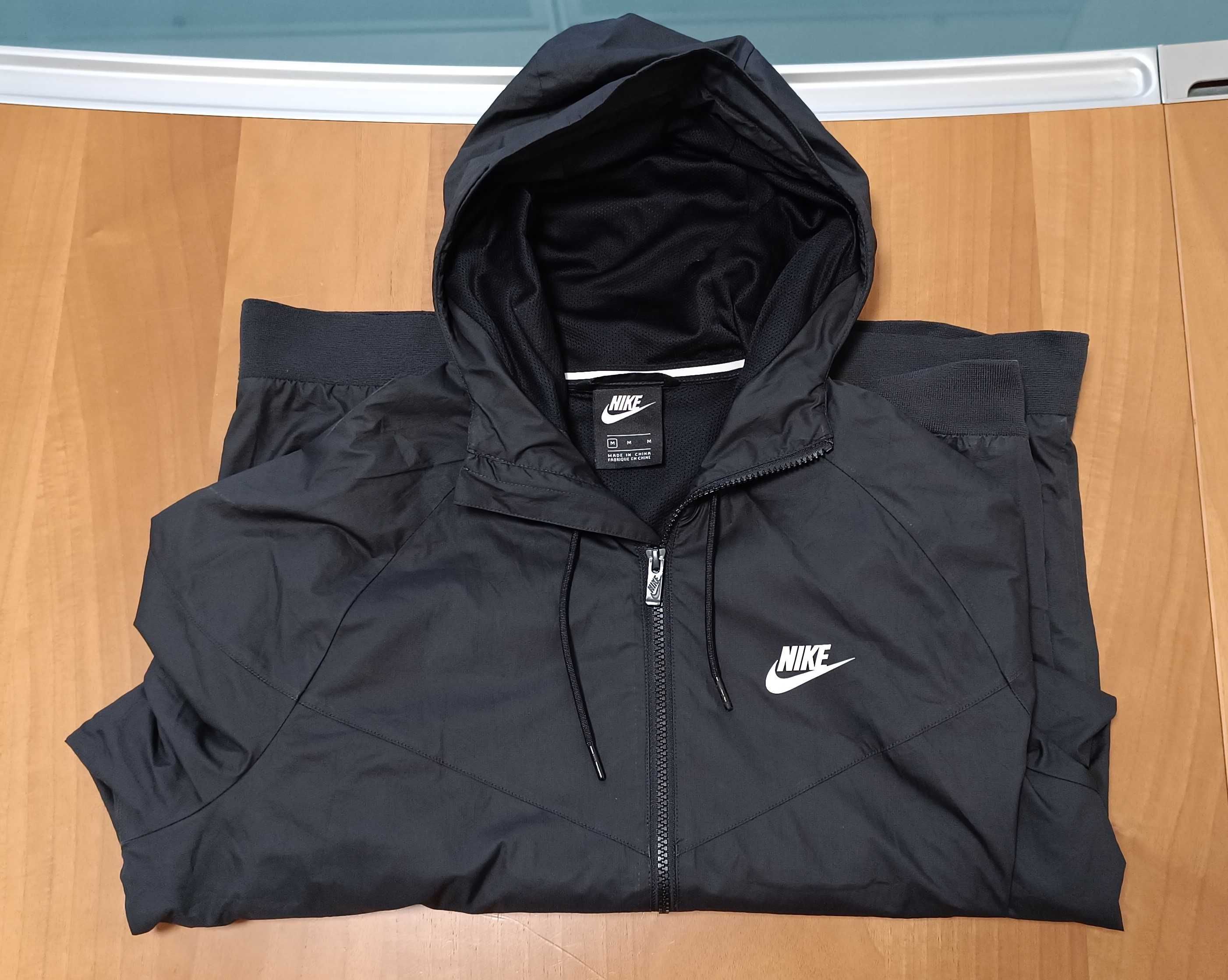 Nike Sportswear Windrunner-Много Запазено