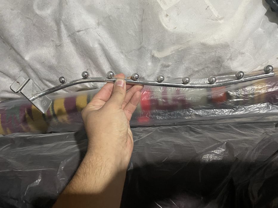 Металические настенные вешелки