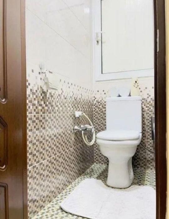 Квартира продаётся Чиланзар 21 квартал 1в2/2/4 с ремонтом прокуратура