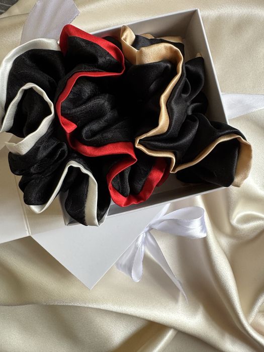 Скрънч, ластик за коса от естествена италианска  коприна