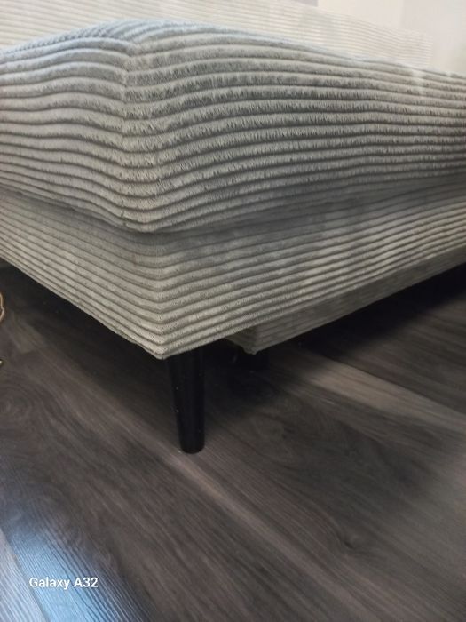 Диван с функция за спане