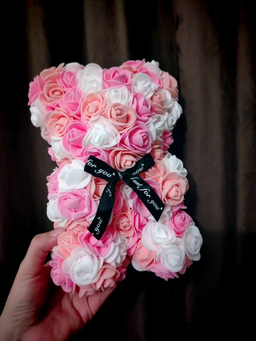 Aranjamente din satin și săpun