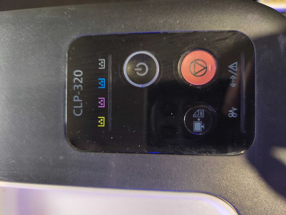 SAMSUNG лазерен принтер CLP-320