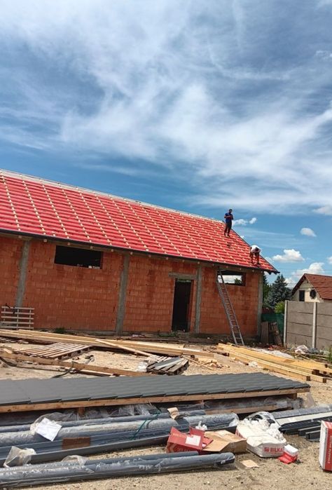 Montaj acoperis tiglă metalica si ceramica reparatii jgheaburi burlane