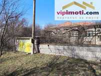 Инвестиционна къща ЗА ФЕЦ за продажба в село Яздач - СПЕШНО - ИЗГОДНО