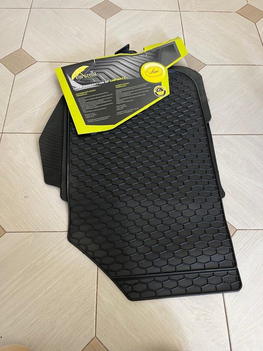 Полики новые на Lada Largus со скидкой