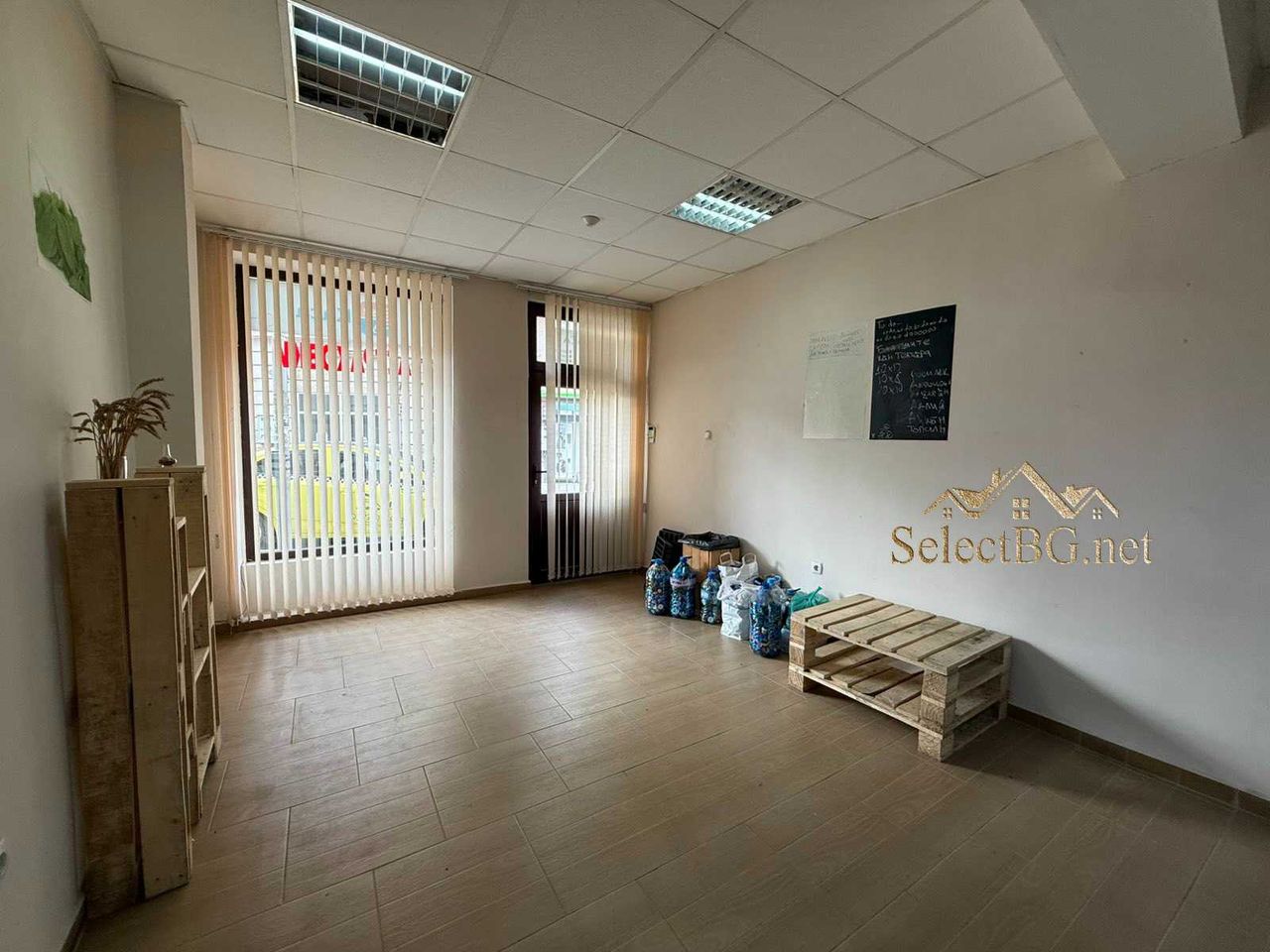 Продава се Къща в Габрово, Център - 150 кв.м за 464 €/кв.м - Снимка #2