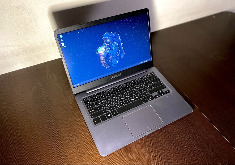 Ноутбук Asus e410 4/64