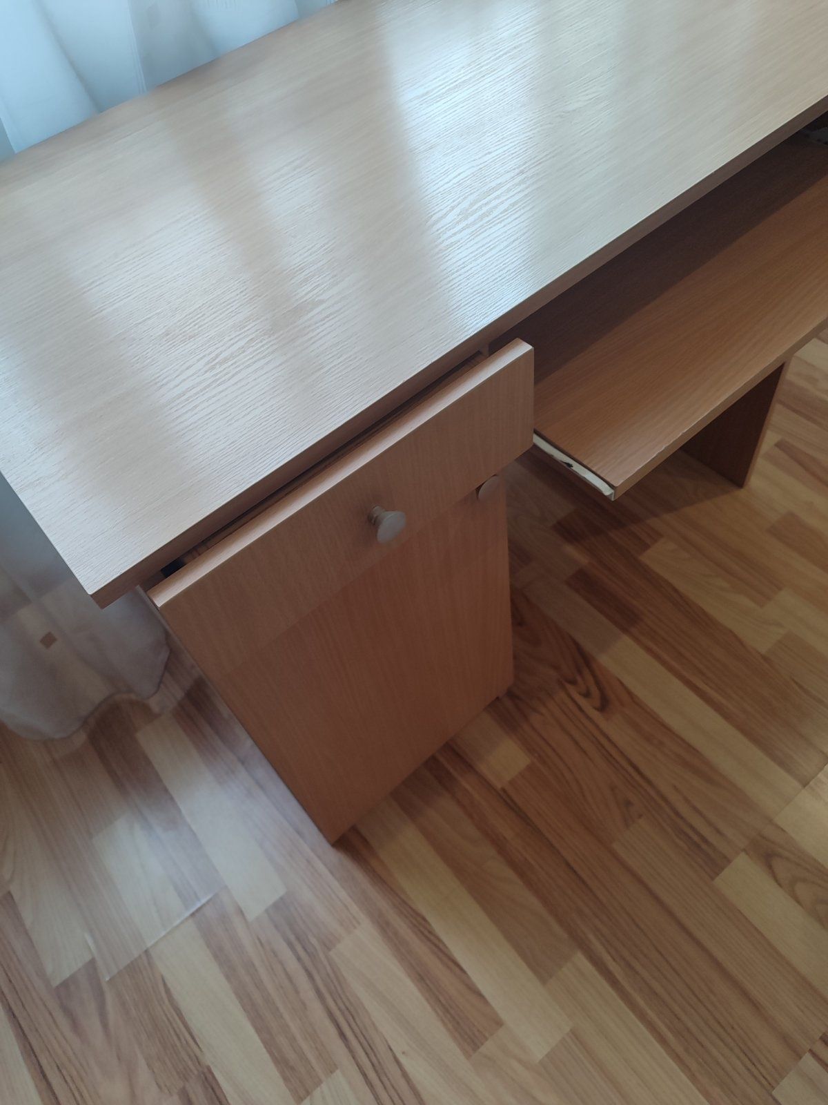Бюро 120х60 с чекмедже