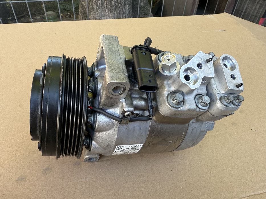 Compresor Mercedes A0008301604