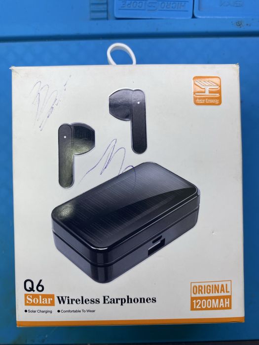 Наушники Q6 Solar Woreless Earphones