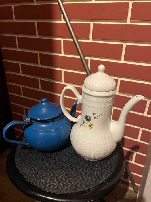 Ceainic albastru + alb - transp gratuit