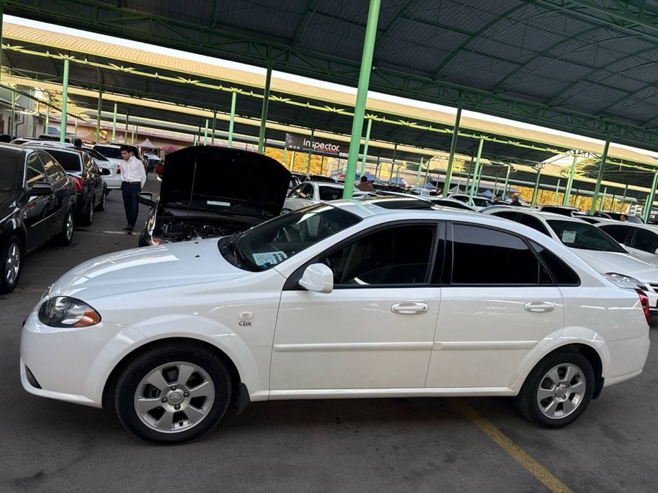 Chevrolet Jentra