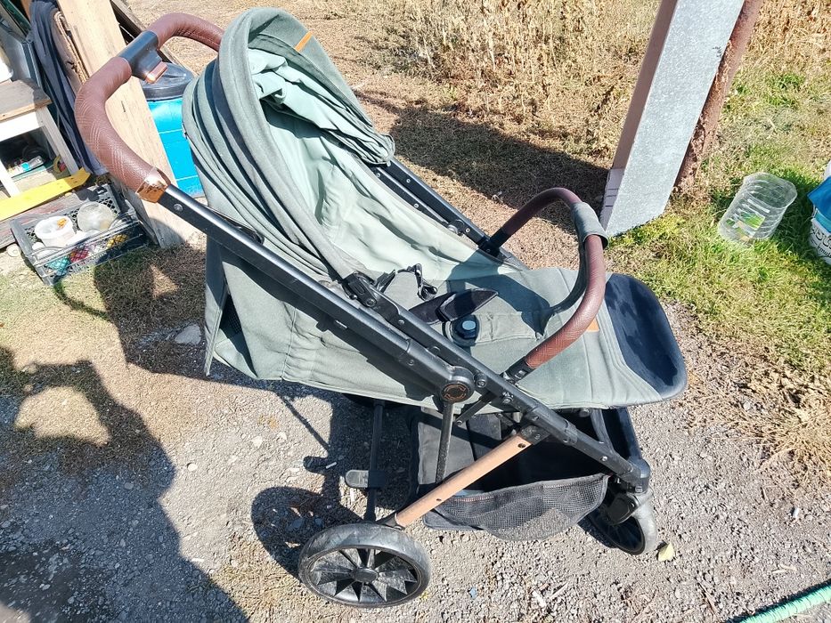 Коляска продается