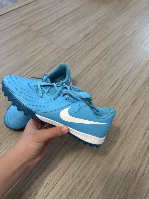 Ghete fotbal teren sinteic nike phantom GX 38