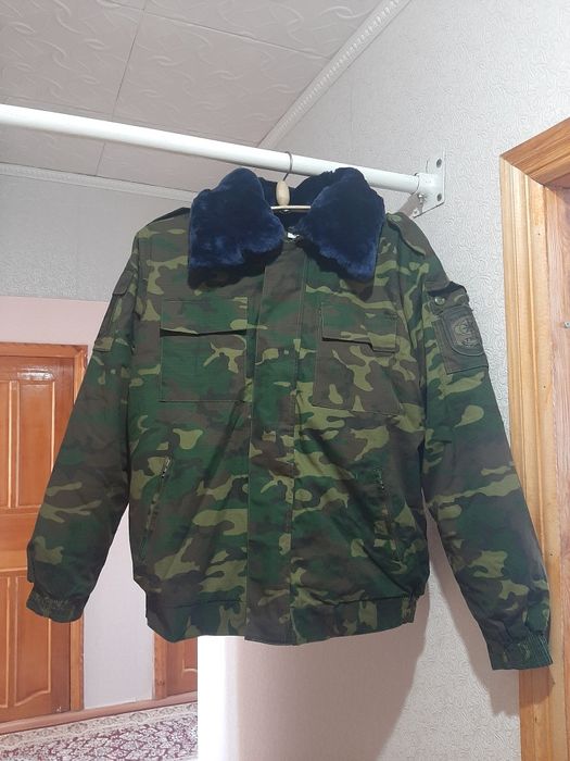 Бушлат с ватником. НОВЫЙ. Разм.50--52. Рост 176.