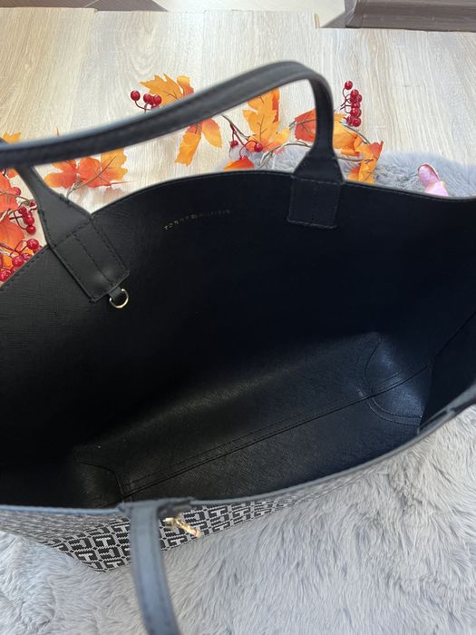 Furla Michael Kors Tommy Hilfiger чанти