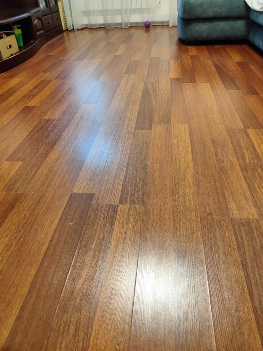 Ламинат в хорошем состоянии