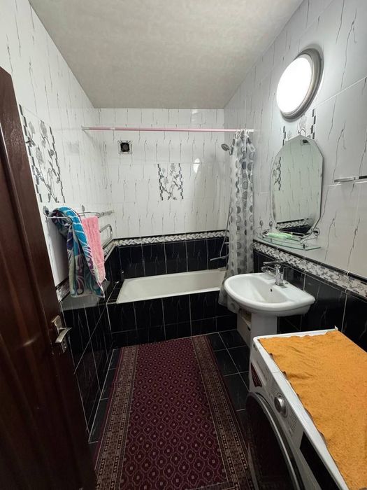 Milliy bog‘ yoki Paxtakor bekatlari yaqin