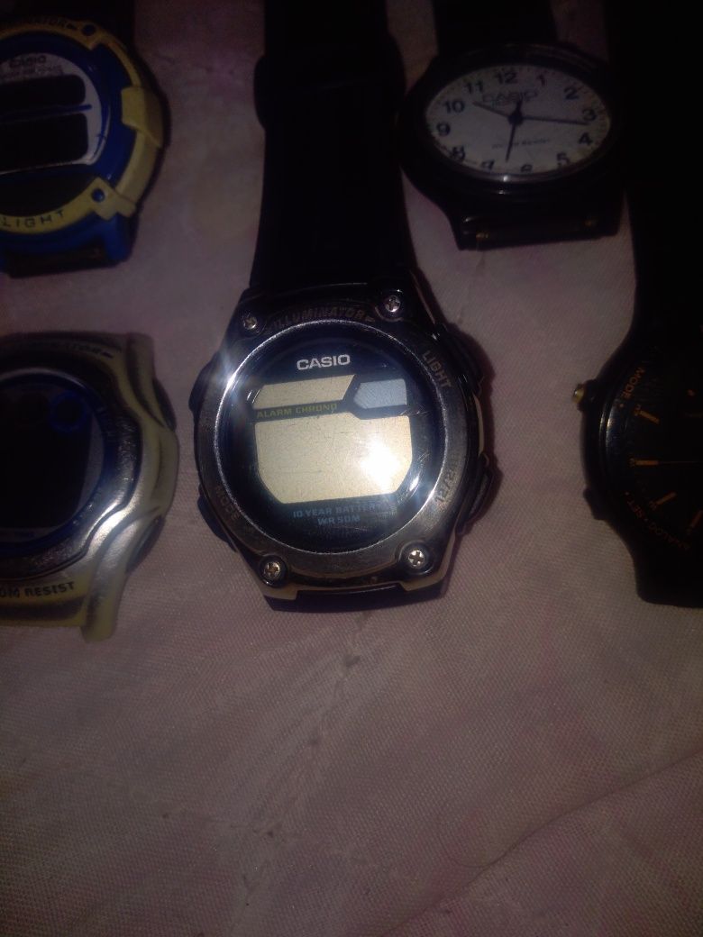 Vintici ceasuri Casio, LOT. 250 lei toate