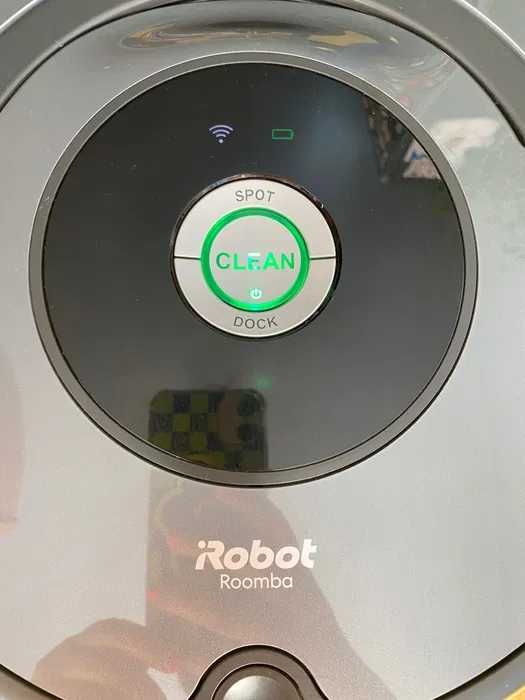 iROBOT ROOMBA 676 прахосмукачка робот- подарък филтри и четки