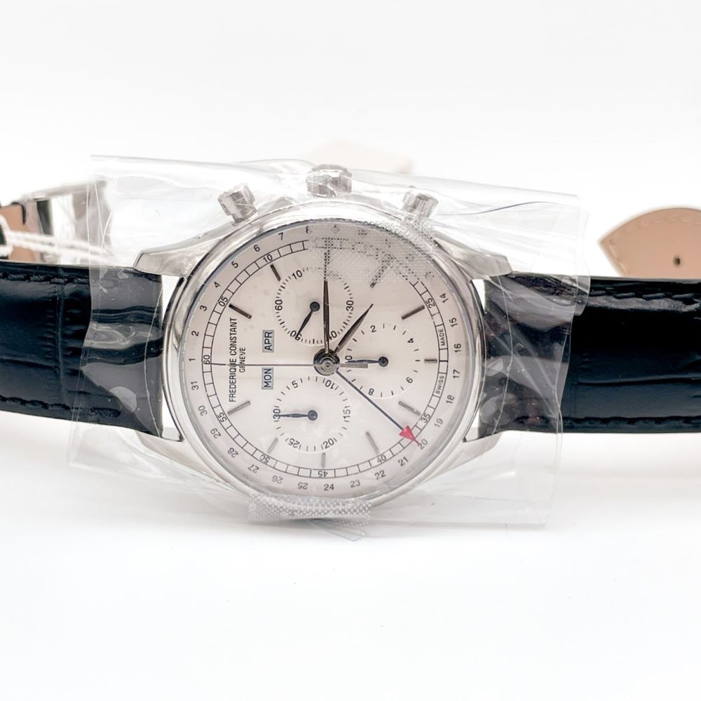 Часовник Frederique Constant CHRONOGRAPH TRIPLE CALENDAR