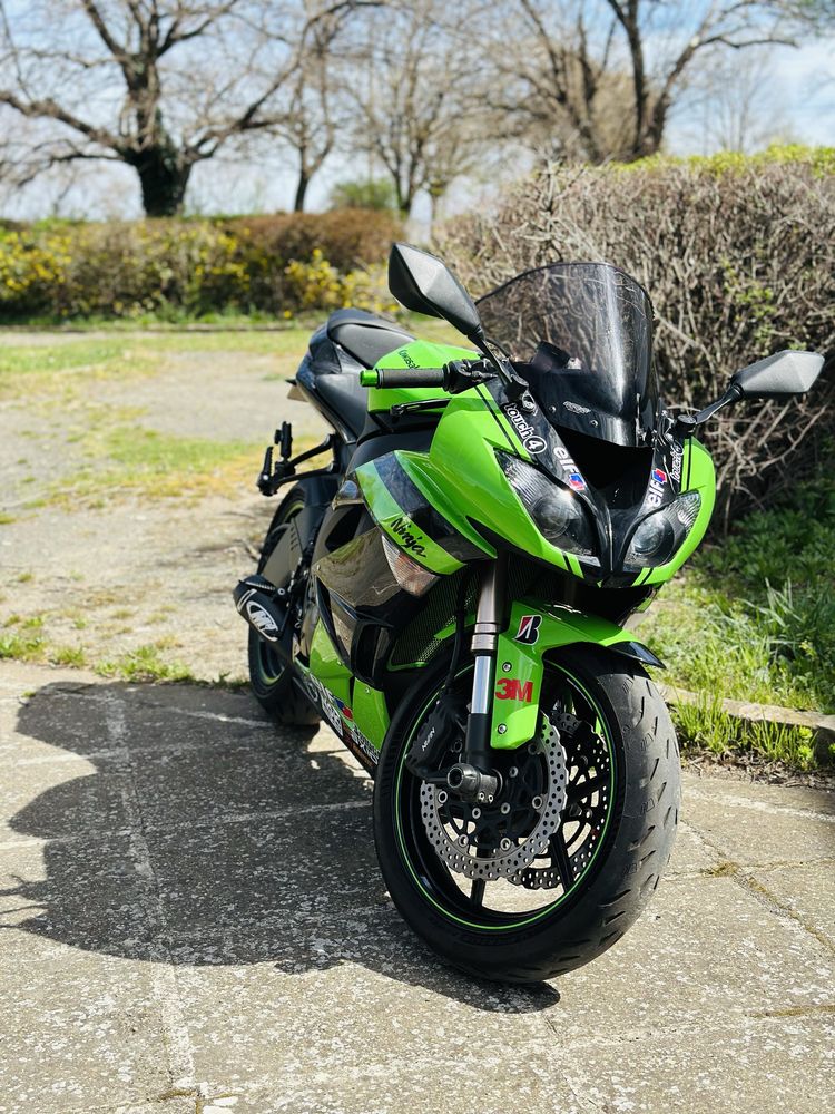 Kawasaki ZX6R 2010