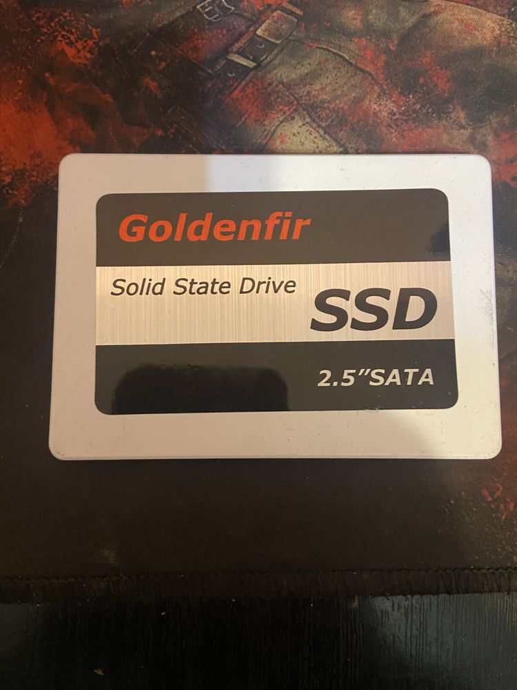SSD диск на 128гб под систему
