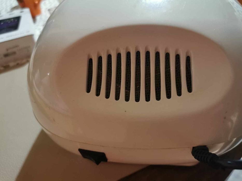 Печка за нокти бяла