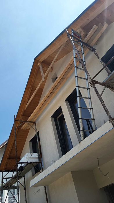 Aplic tencuiala manuală 32 lei mp, gresie , faianță . Pe judetul B-N