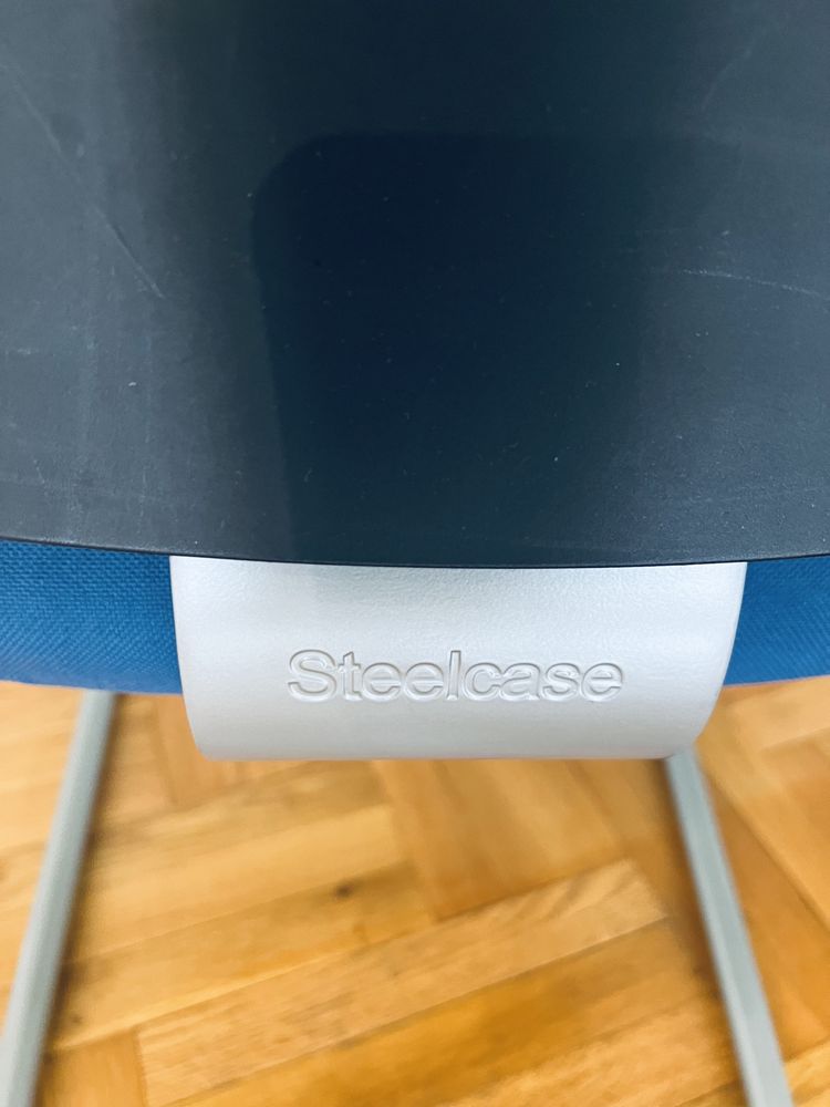 Посетителски стол Steelcase SARP  - 130 лв.