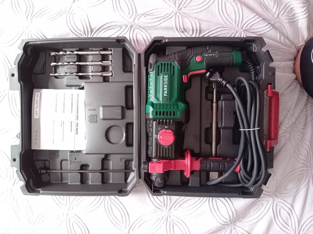 Перфоратор SDS-Plus 800W – свредла, длето, готов за работа