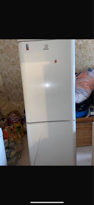 Холодильник INDESI