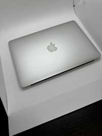 Продам Macbook air 13дюймов mid 2013 Срочно!