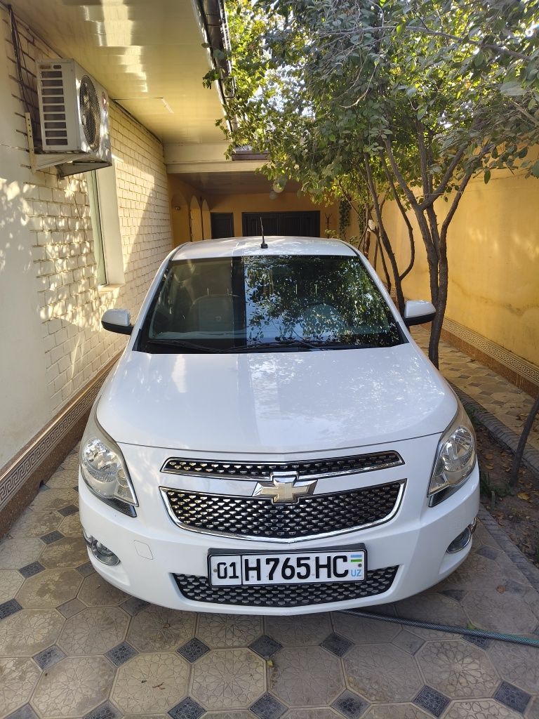 Продается Chevrolet Cobalt 2015 г 3-я позиция, механика