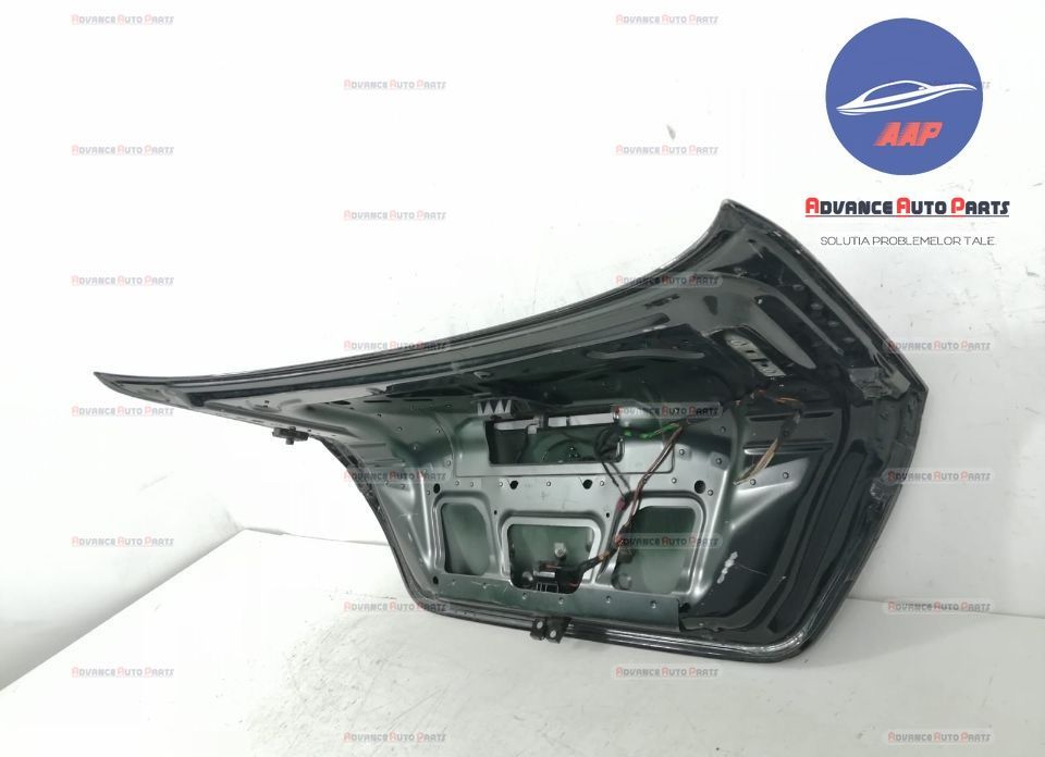 Оригинален заден капак / Originalen zaden kapak Mercedes-Benz E-Class