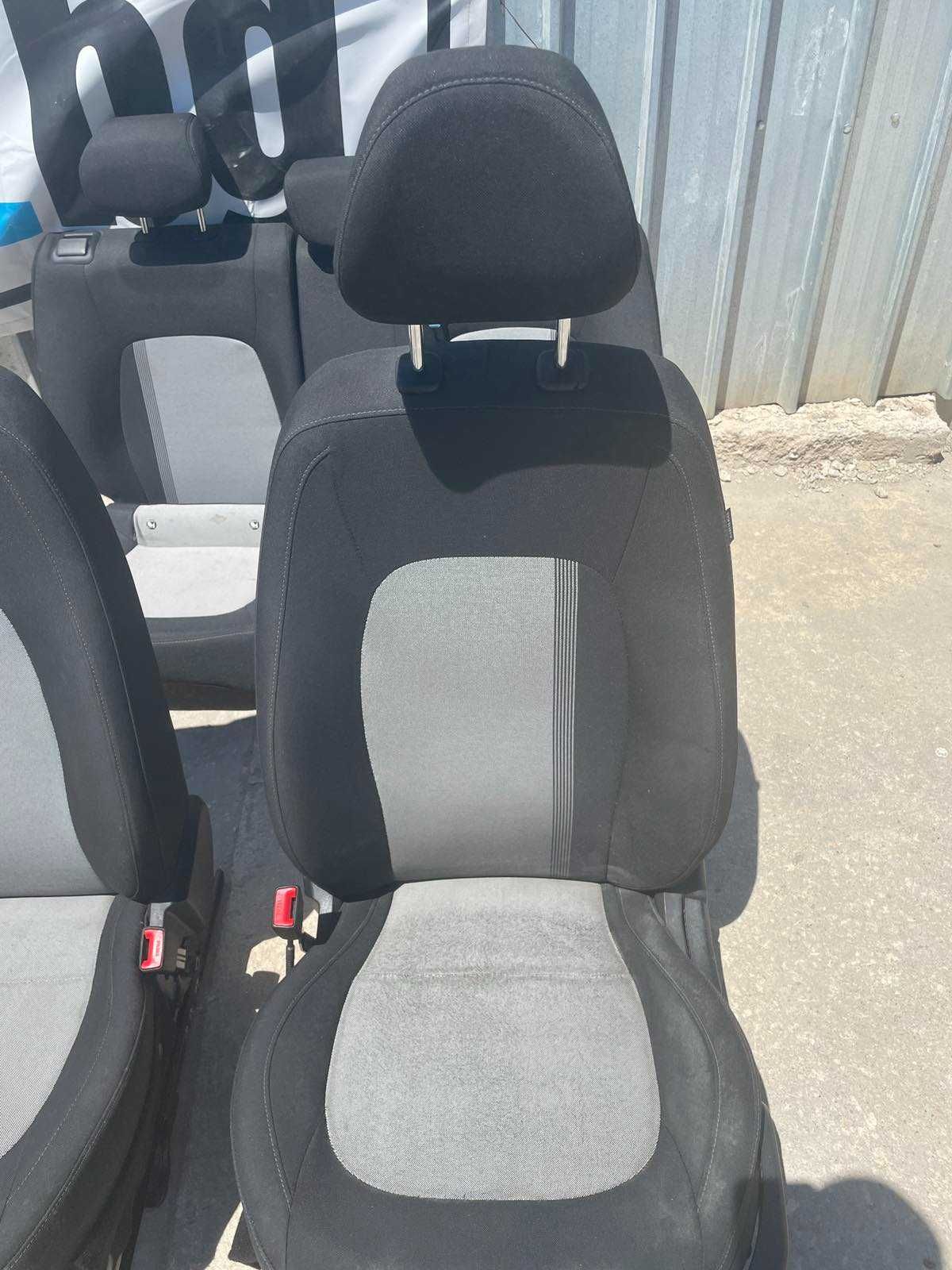 Седалки салон за Hyundai I10 1.0 MPI, 67 кс., 5 ск., двигател G3LD