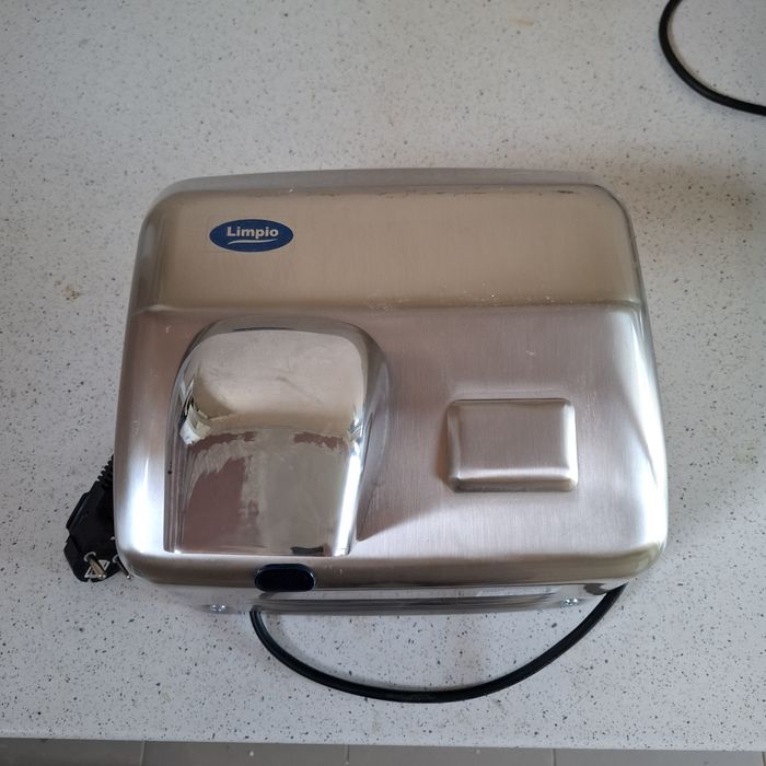 Vand uscator de maini Limpio HD 250B