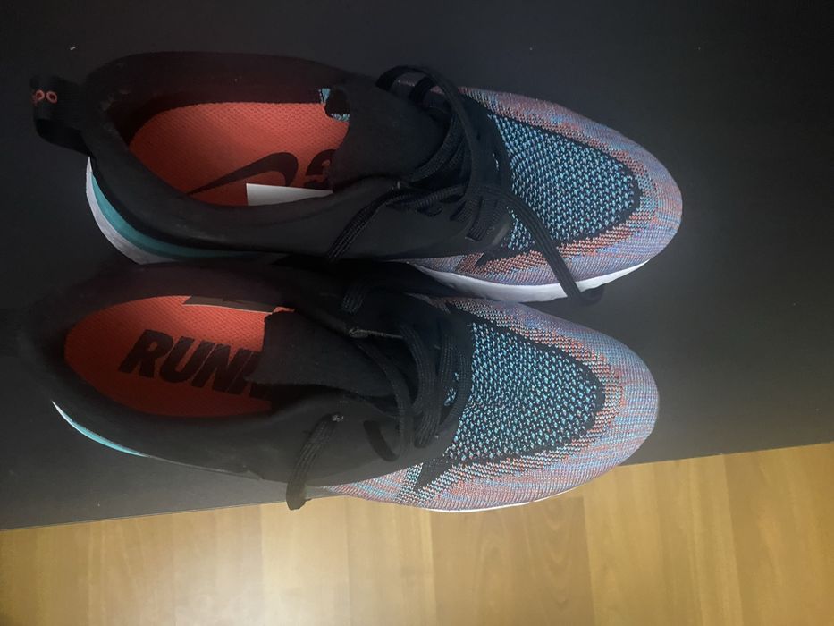 Маратонки nike - 40.5 номер